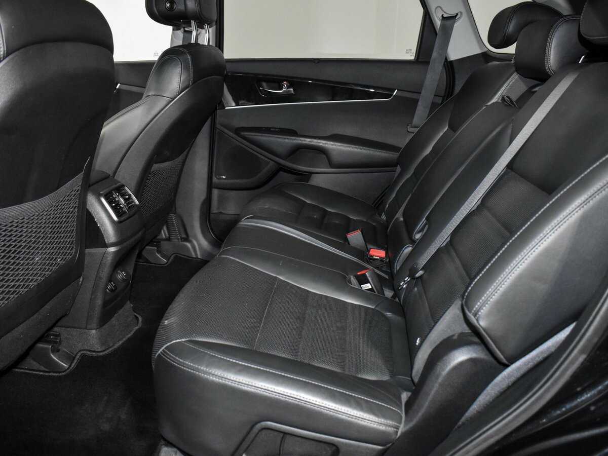 Б/У Киа Соренто 2016 года. Фото: #9