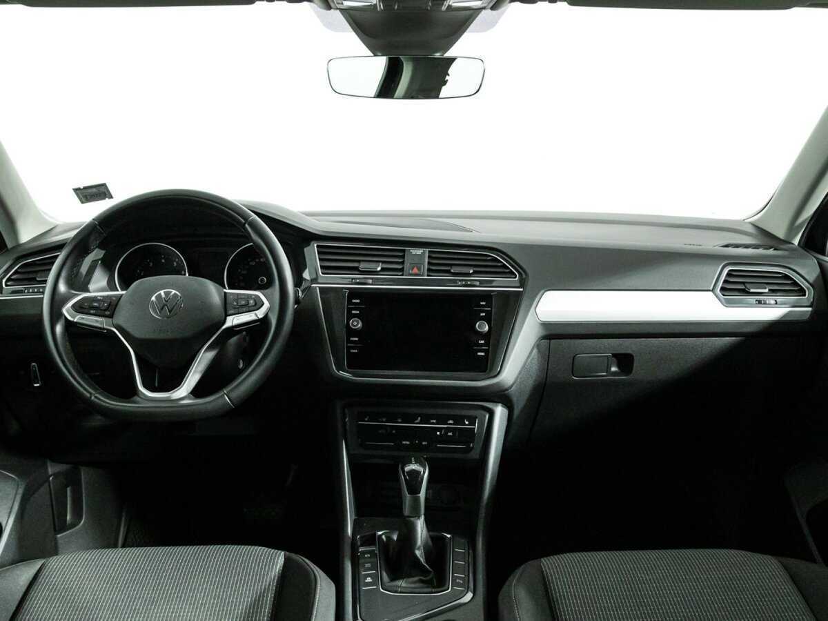 Б/У Фольксваген Тигуан 2020 года. Фото: #12