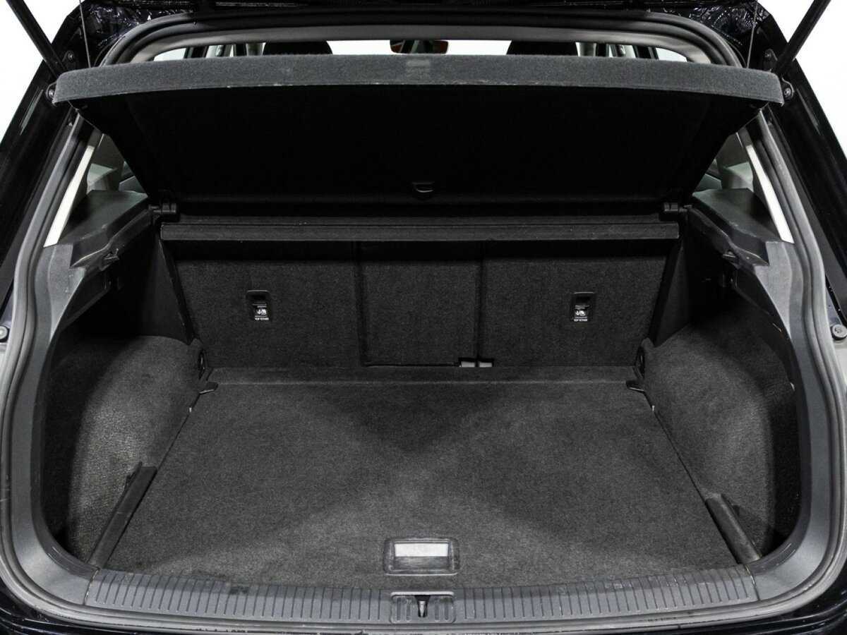 Б/У Фольксваген Тигуан 2020 года. Фото: #14