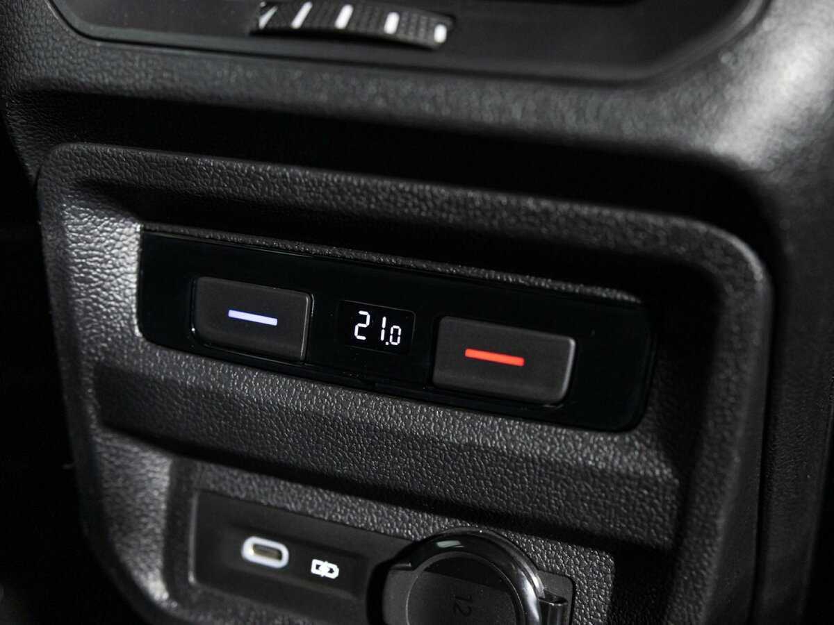 Б/У Фольксваген Тигуан 2020 года. Фото: #20