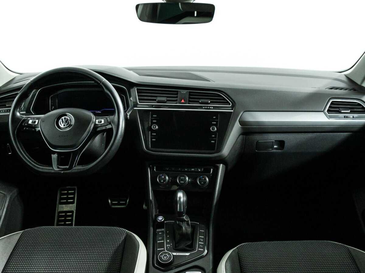 Б/У Фольксваген Тигуан 2020 года. Фото: #12