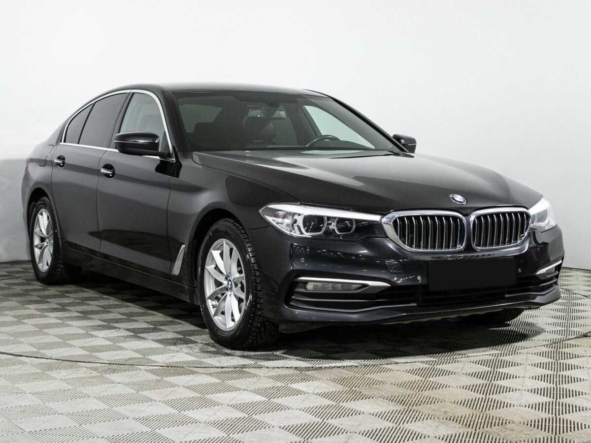 Б/У БМВ 5 серии 2017 года. Фото: #2