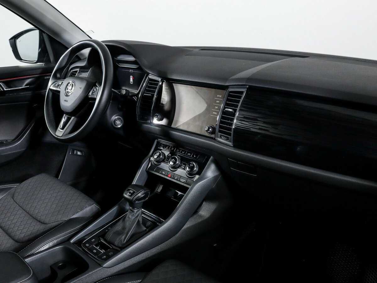 Б/У Шкода Кодиак 2019 года. Фото: #5