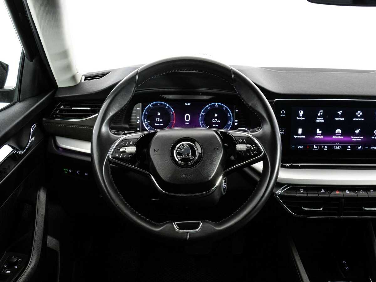 Б/У Шкода Октавия 2021 года. Фото: #9