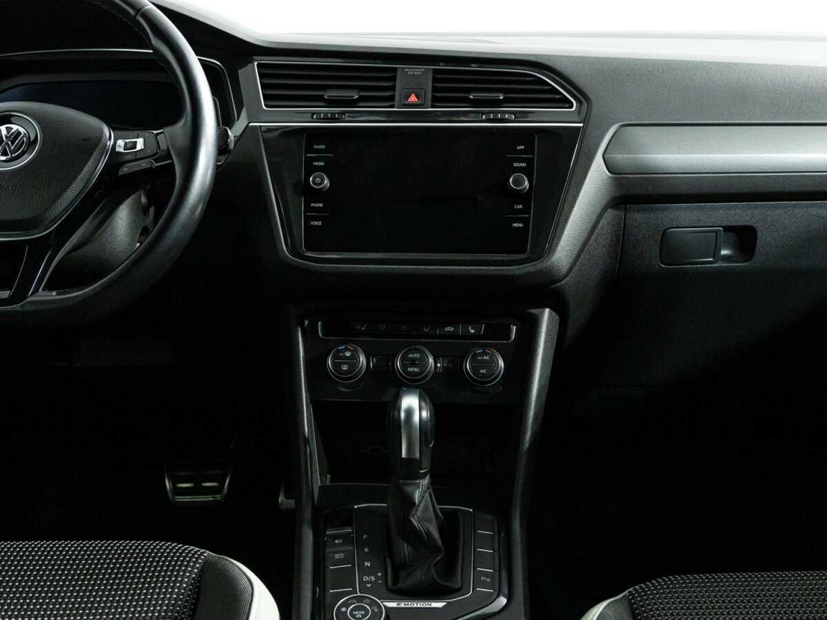 Б/У Фольксваген Тигуан 2019 года. Фото: #13