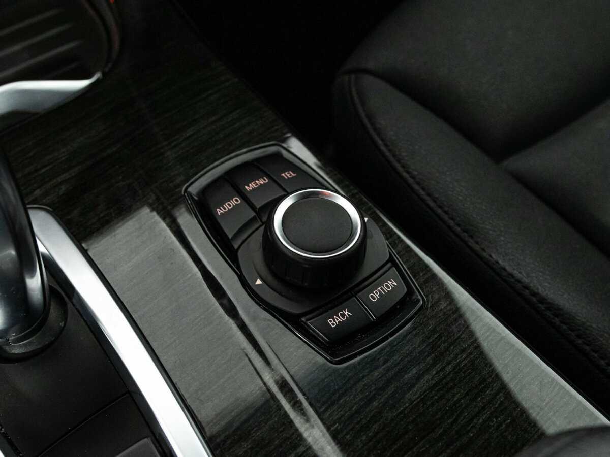 Б/У БМВ Икс3 2016 года. Фото: #16