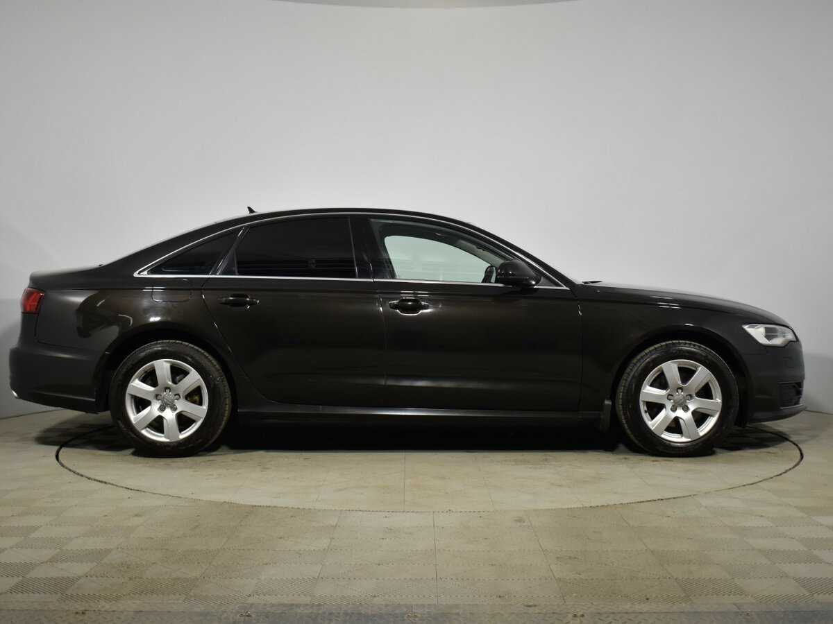 Б/У Ауди А6 2016 года. Фото: #3