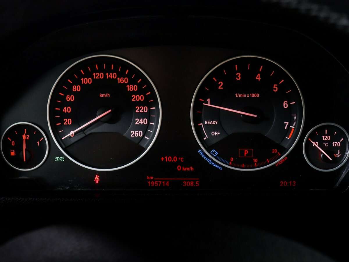 Б/У БМВ 3 серии 2016 года. Фото: #10