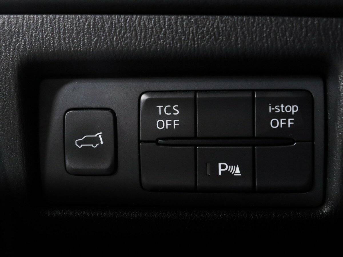 Б/У Мазда Ц-Икс-5 2018 года. Фото: #16