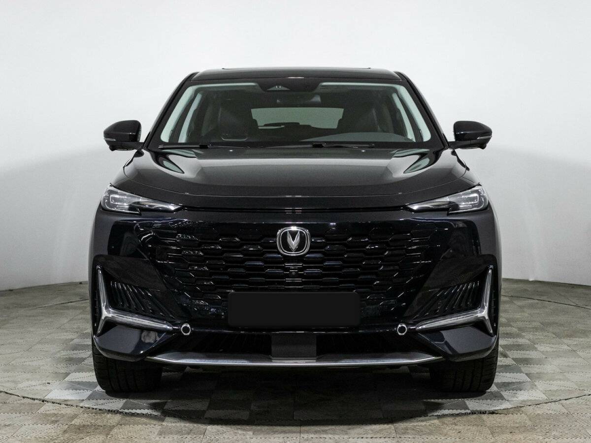 Б/У Чанган УНИ-К 2023 года. Фото: #1