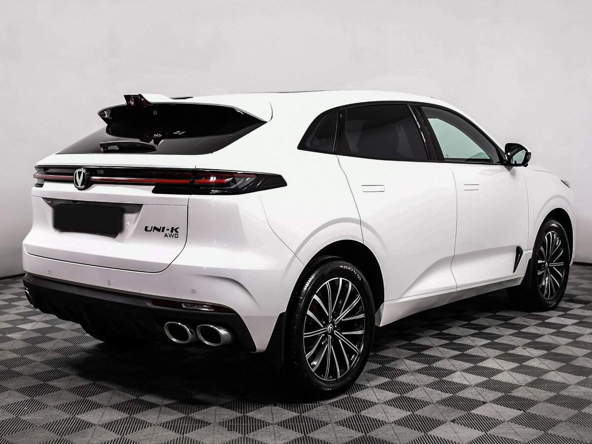 Б/У Чанган УНИ-К 2023 года. Фото: #3