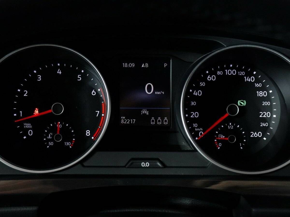 Б/У Фольксваген Тигуан 2021 года. Фото: #7