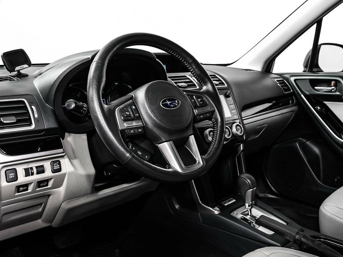 Б/У Субару Форестер 2017 года. Фото: #11