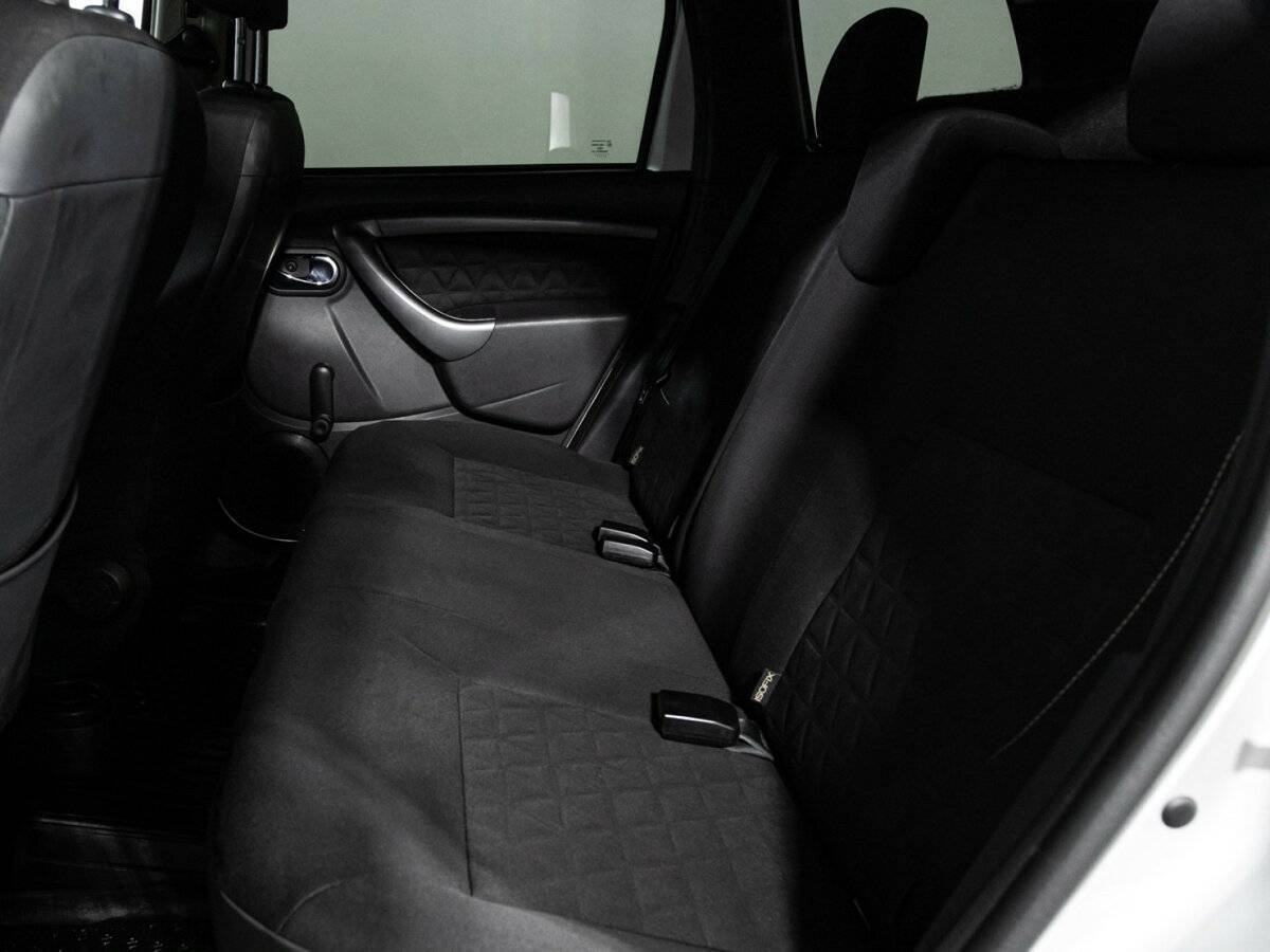 Б/У Рено Дастер 2017 года. Фото: #9