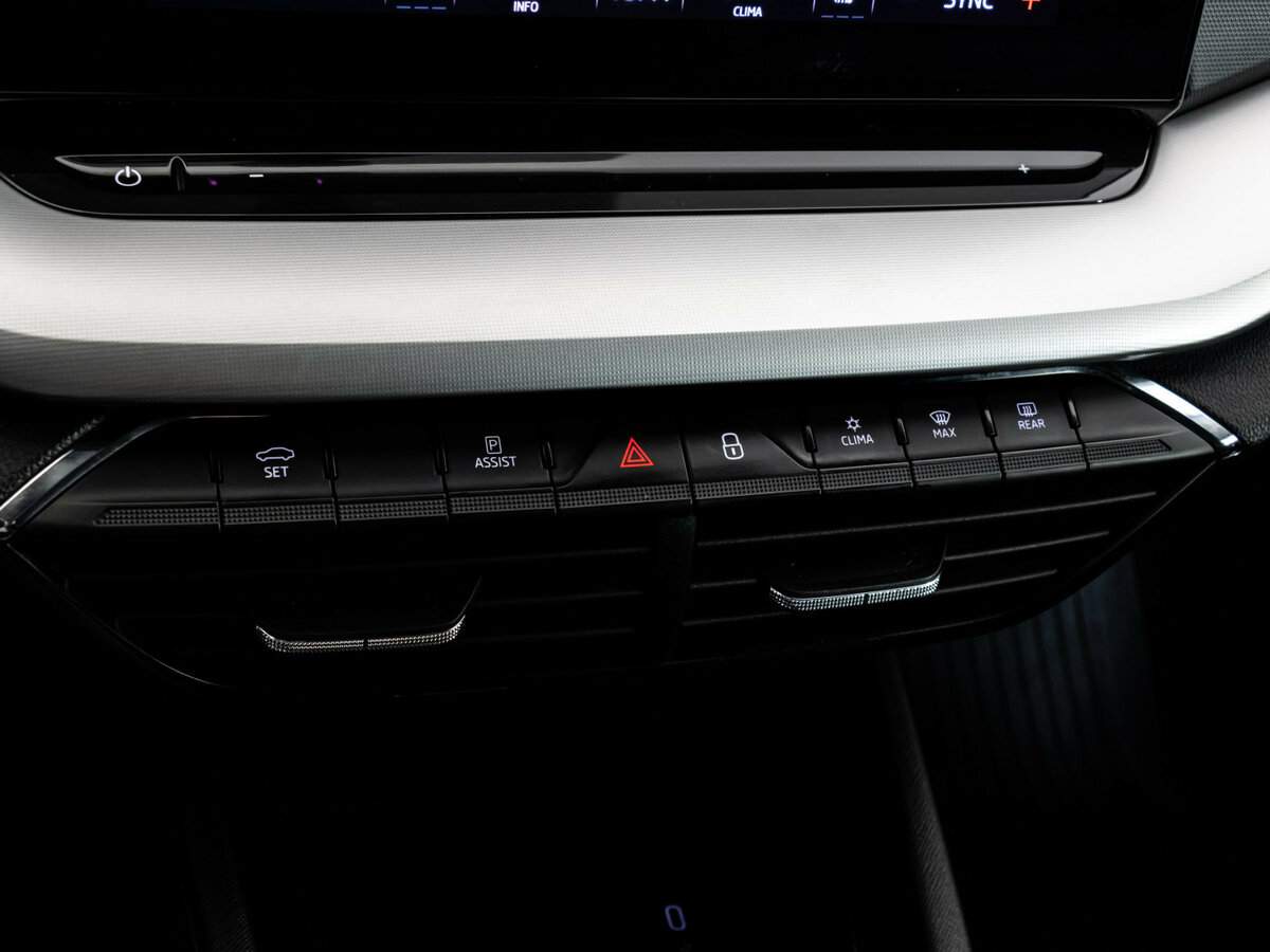 Б/У Шкода Октавия 2021 года. Фото: #15