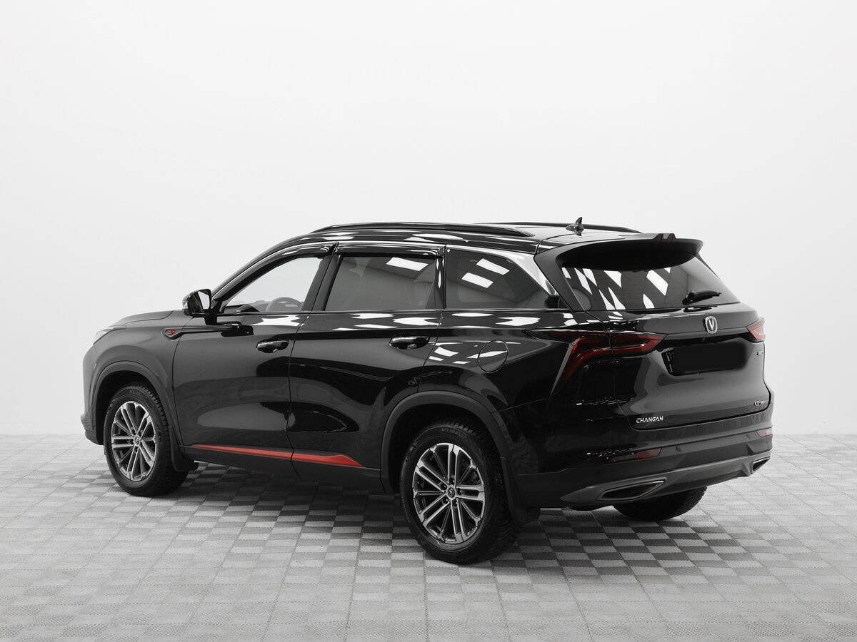 Б/У Чанган CS75 Plus 2023 года. Фото: #3