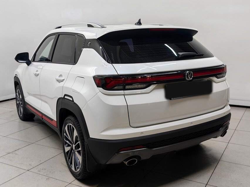 Б/У Чанган CS35 Plus 2023 года. Фото: #1