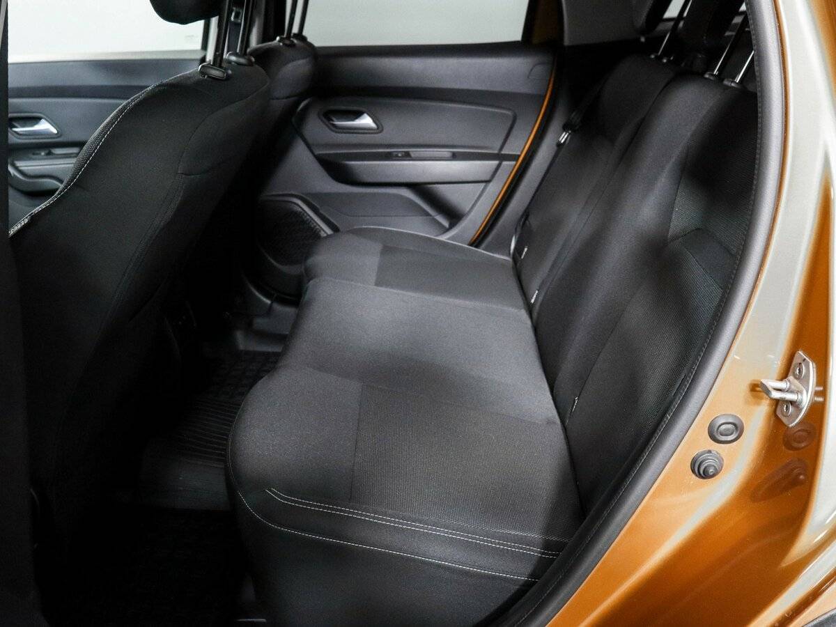 Б/У Рено Дастер 2022 года. Фото: #6