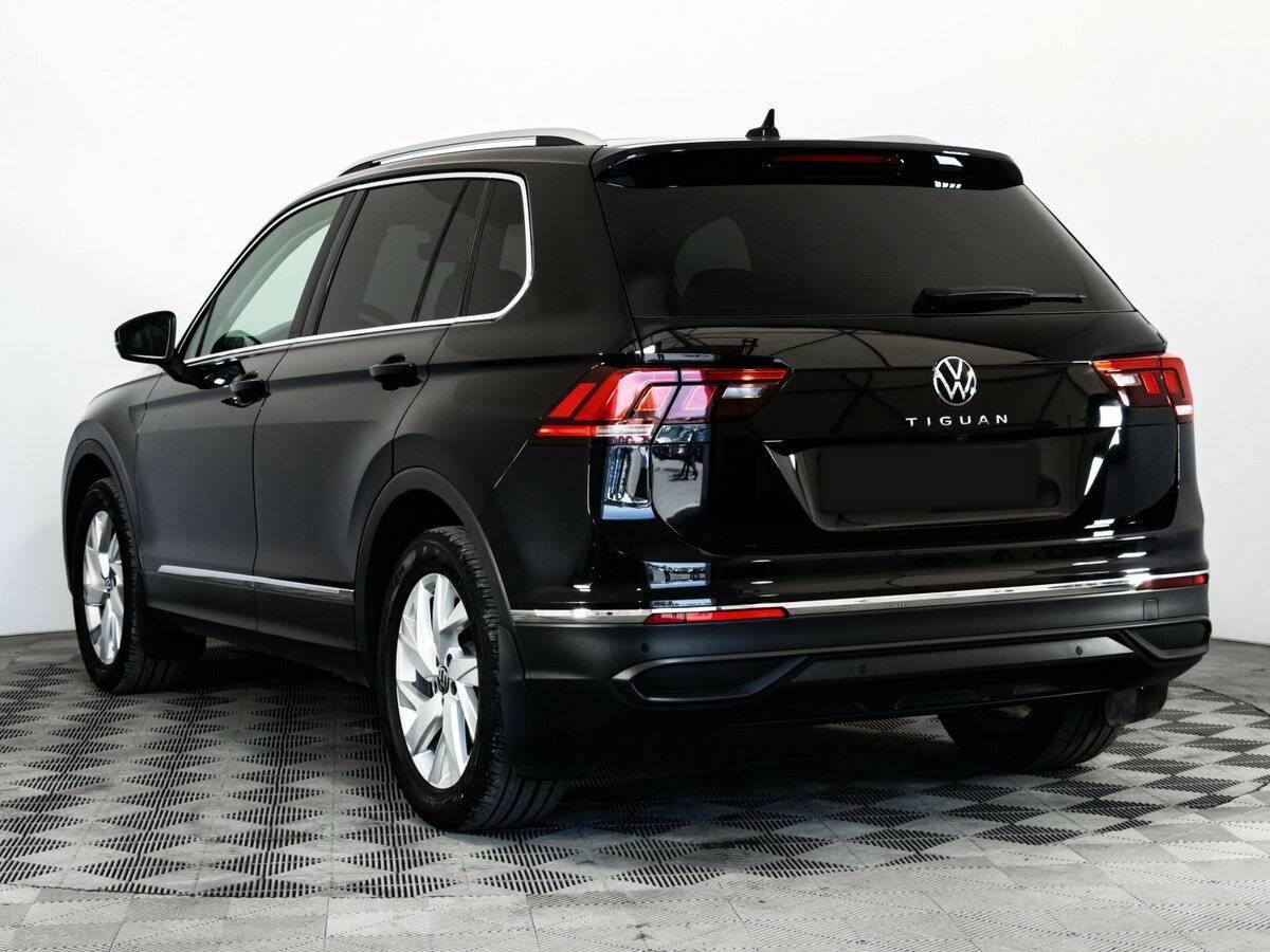 Б/У Фольксваген Тигуан 2021 года. Фото: #4