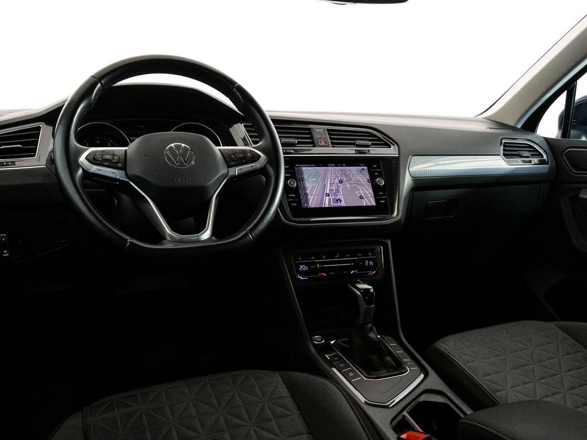 Б/У Фольксваген Тигуан 2021 года. Фото: #7