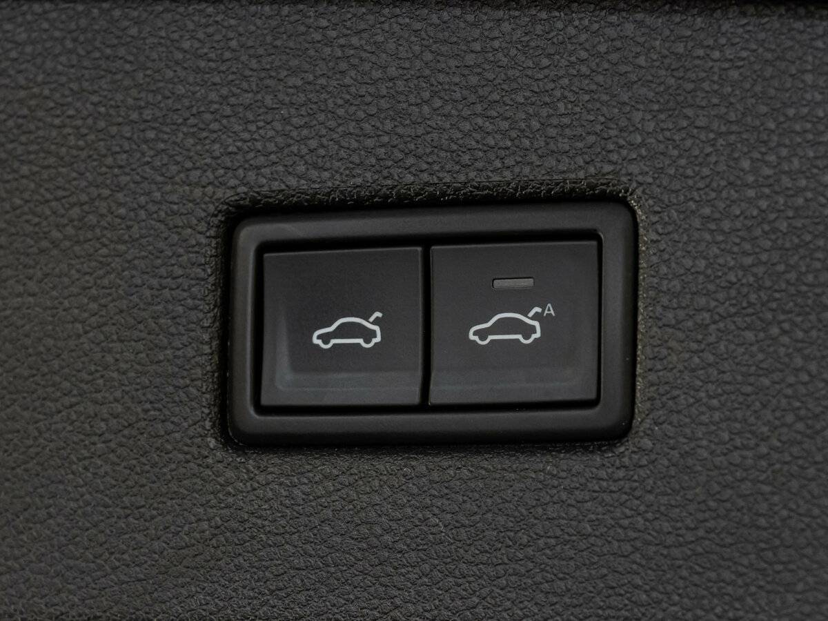 Б/У Фольксваген Тигуан 2021 года. Фото: #18