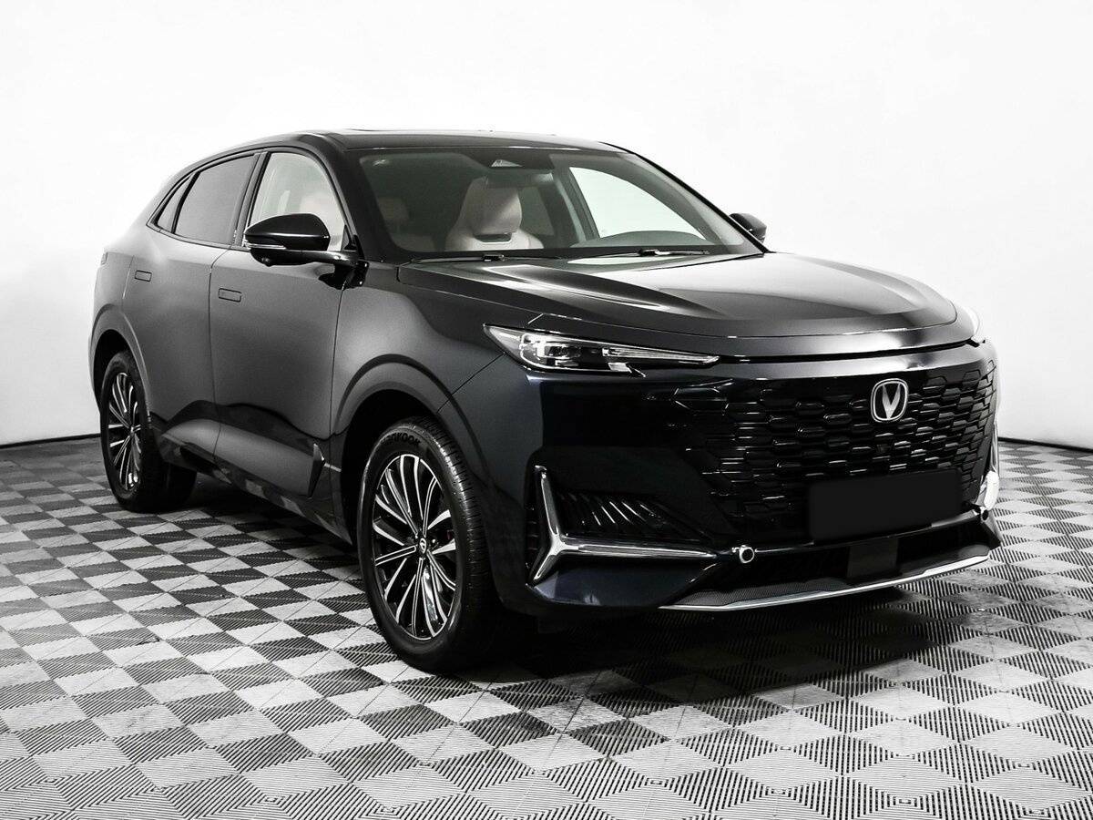 Б/У Чанган УНИ-К 2023 года. Фото: #2