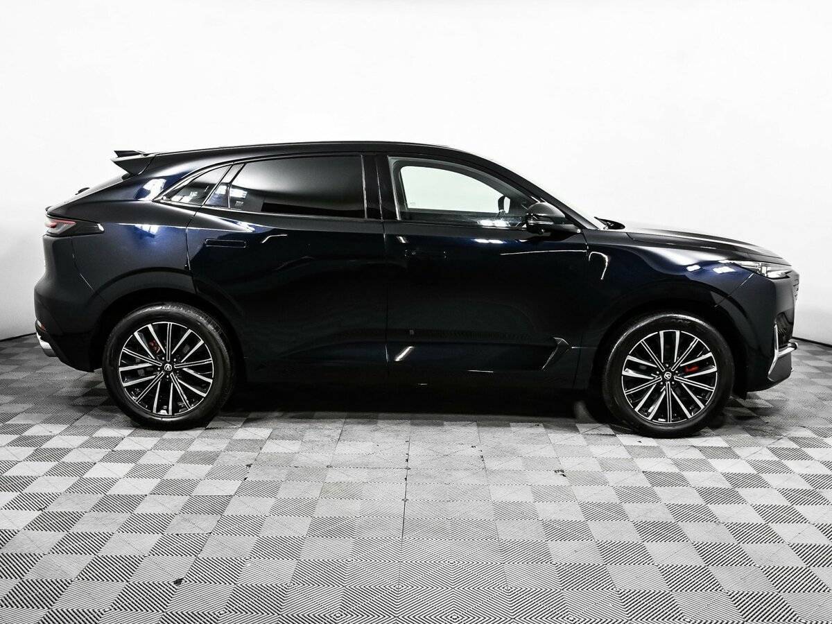 Б/У Чанган УНИ-К 2023 года. Фото: #3