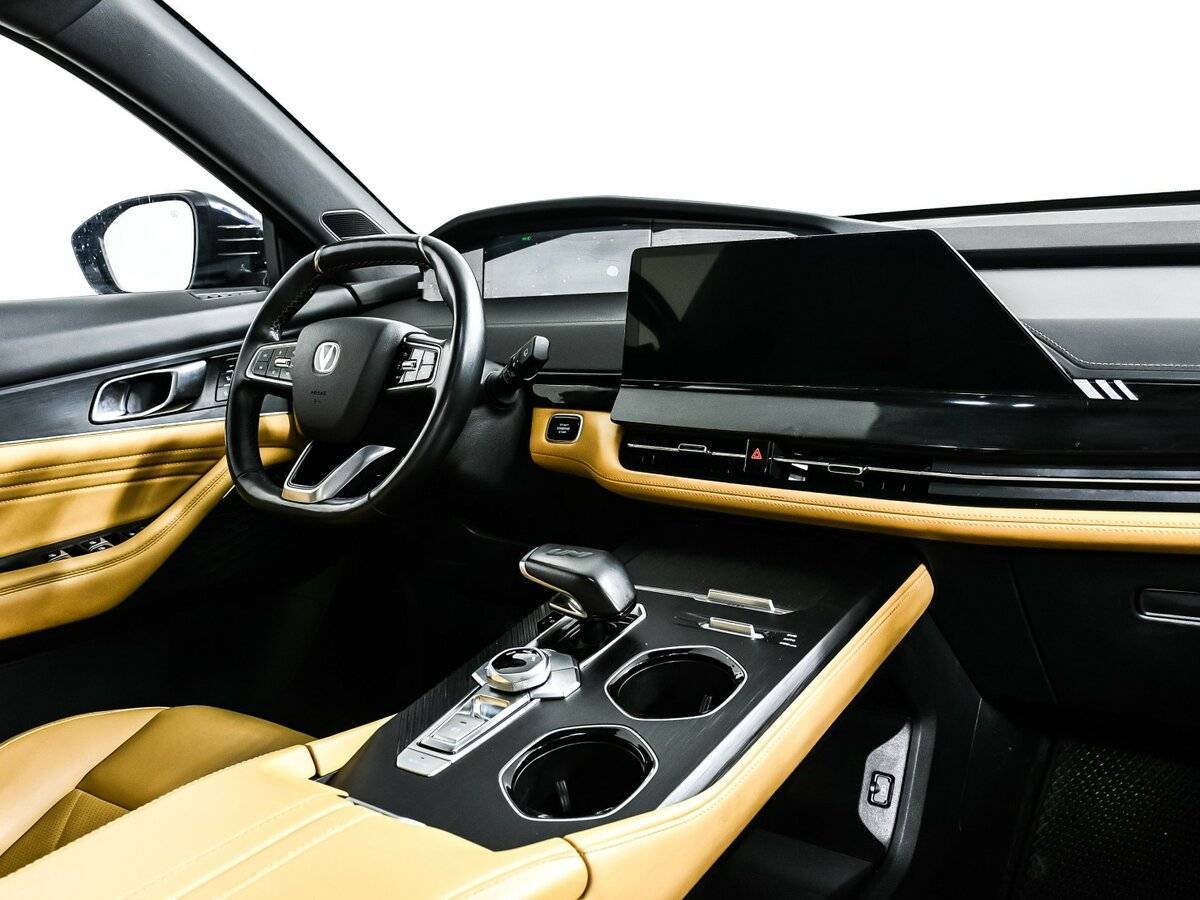 Б/У Чанган УНИ-К 2023 года. Фото: #8