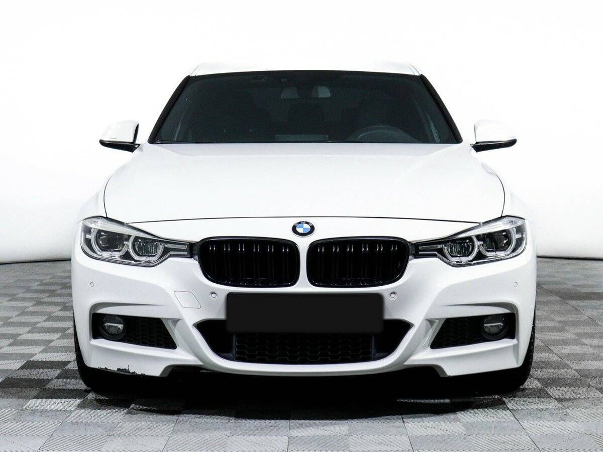 Б/У БМВ 3 серии 2016 года. Фото: #1