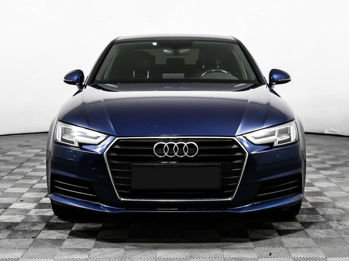 Б/У Ауди А4 2017 года. Фото: #1