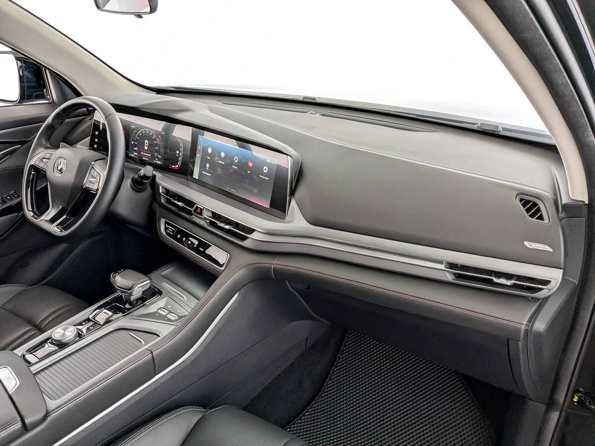 Б/У Чанган CS75 Plus 2023 года. Фото: #10