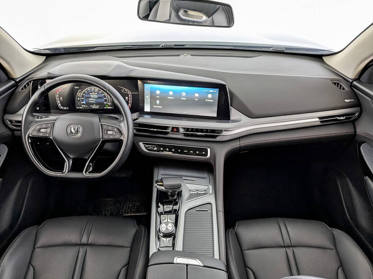 Б/У Чанган CS75 Plus 2023 года. Фото: #13