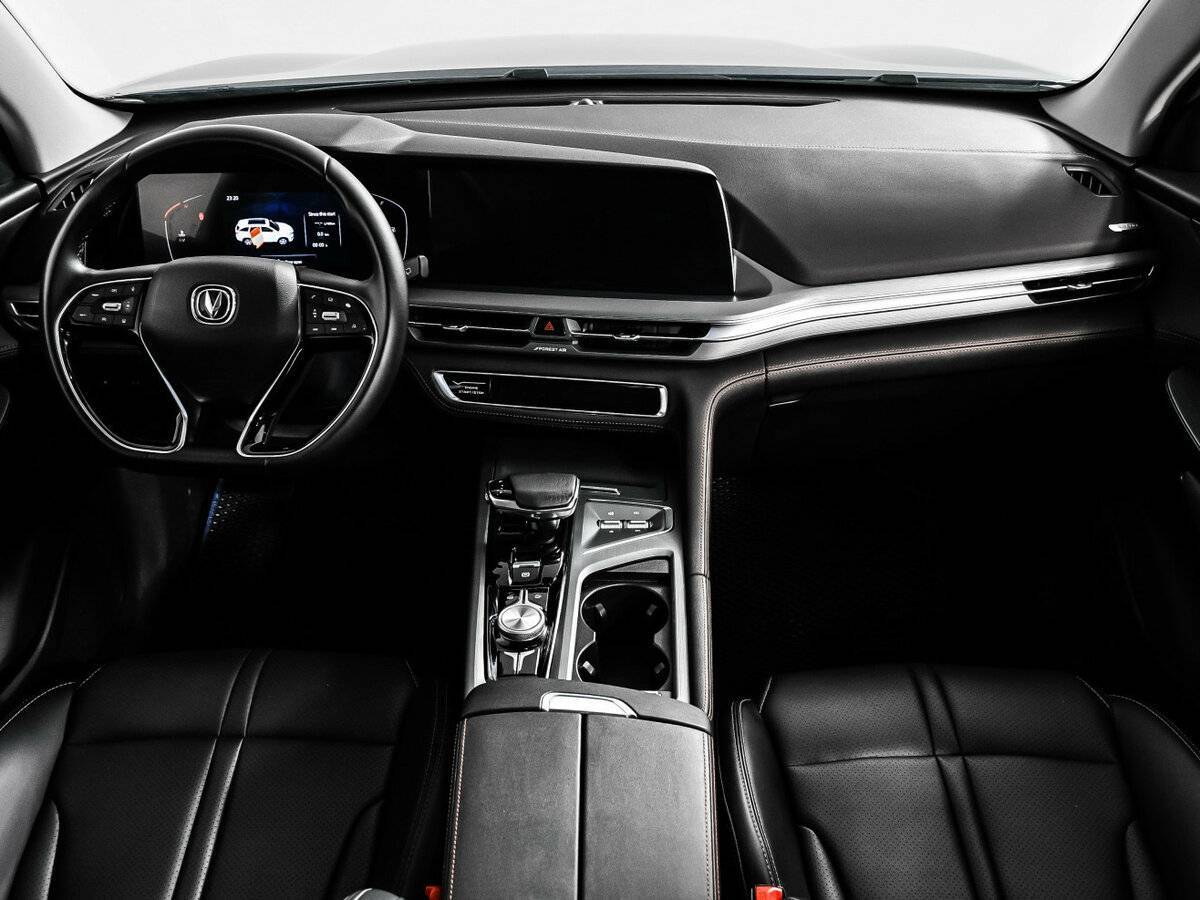 Б/У Чанган CS75 Plus 2023 года. Фото: #10