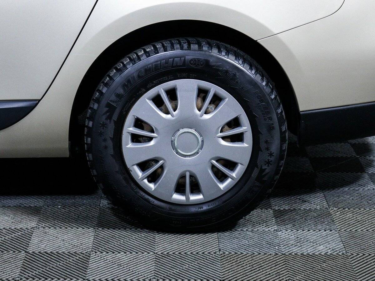 Б/У Рено Флюенс 2012 года. Фото: #12