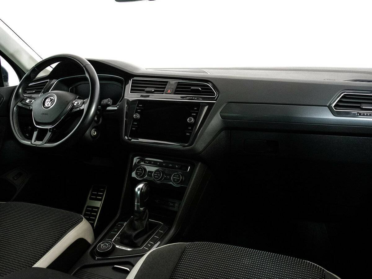 Б/У Фольксваген Тигуан 2019 года. Фото: #6