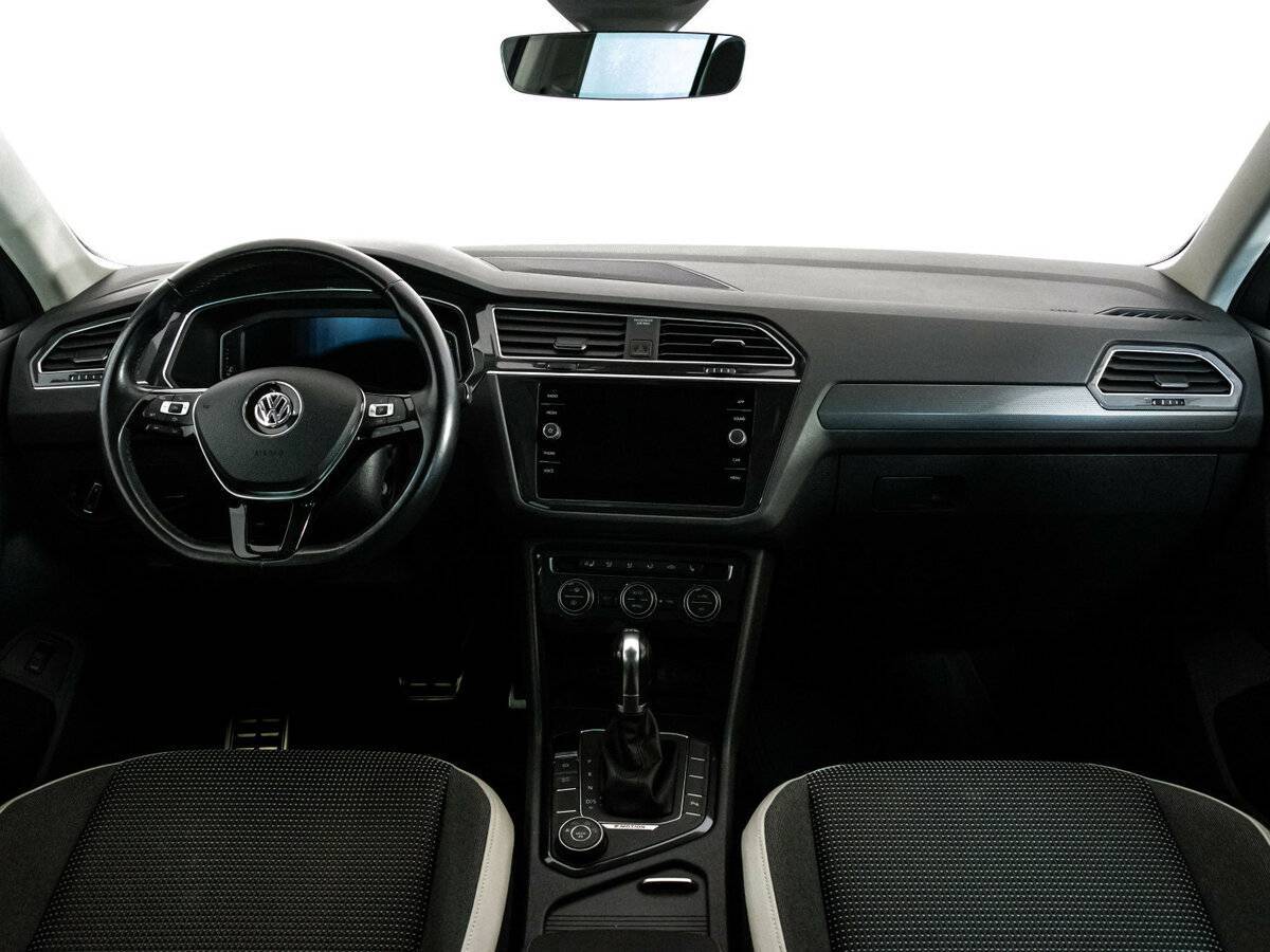 Б/У Фольксваген Тигуан 2019 года. Фото: #7