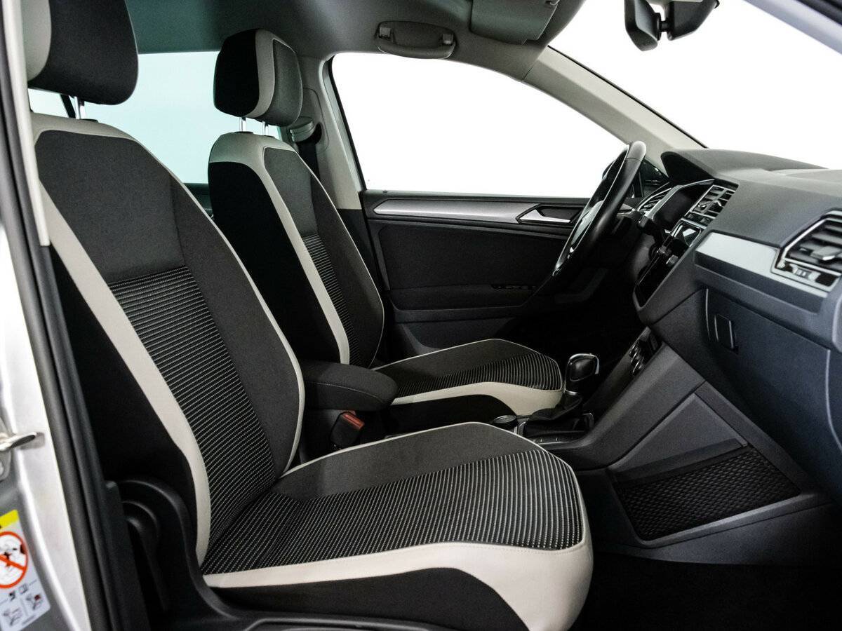 Б/У Фольксваген Тигуан 2019 года. Фото: #11