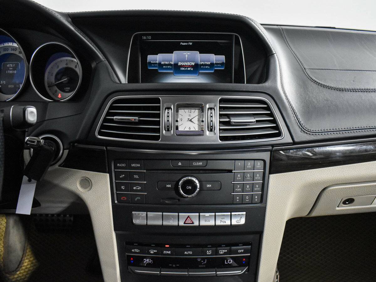 Б/У Мерседес-Бенц Е-Класс 2015 года. Фото: #16