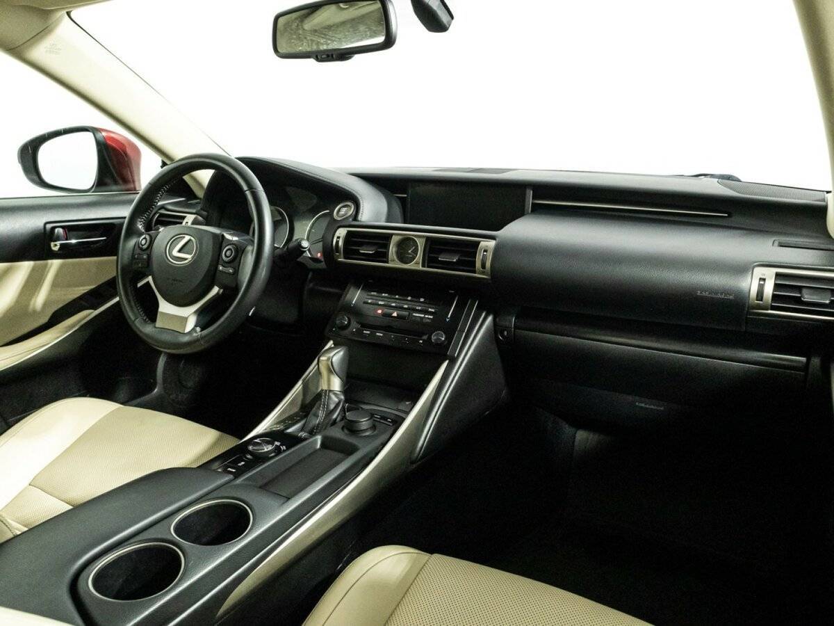 Б/У Лексус ИС 2014 года. Фото: #8