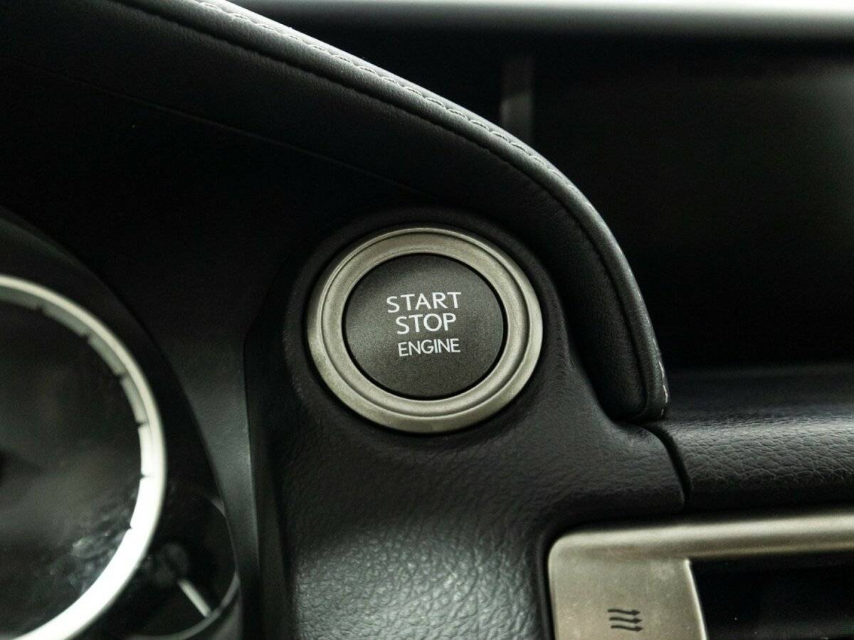 Б/У Лексус ИС 2014 года. Фото: #19