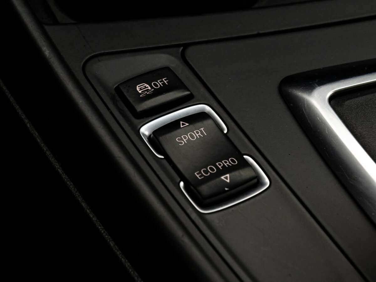 Б/У БМВ 1 серии 2012 года. Фото: #14