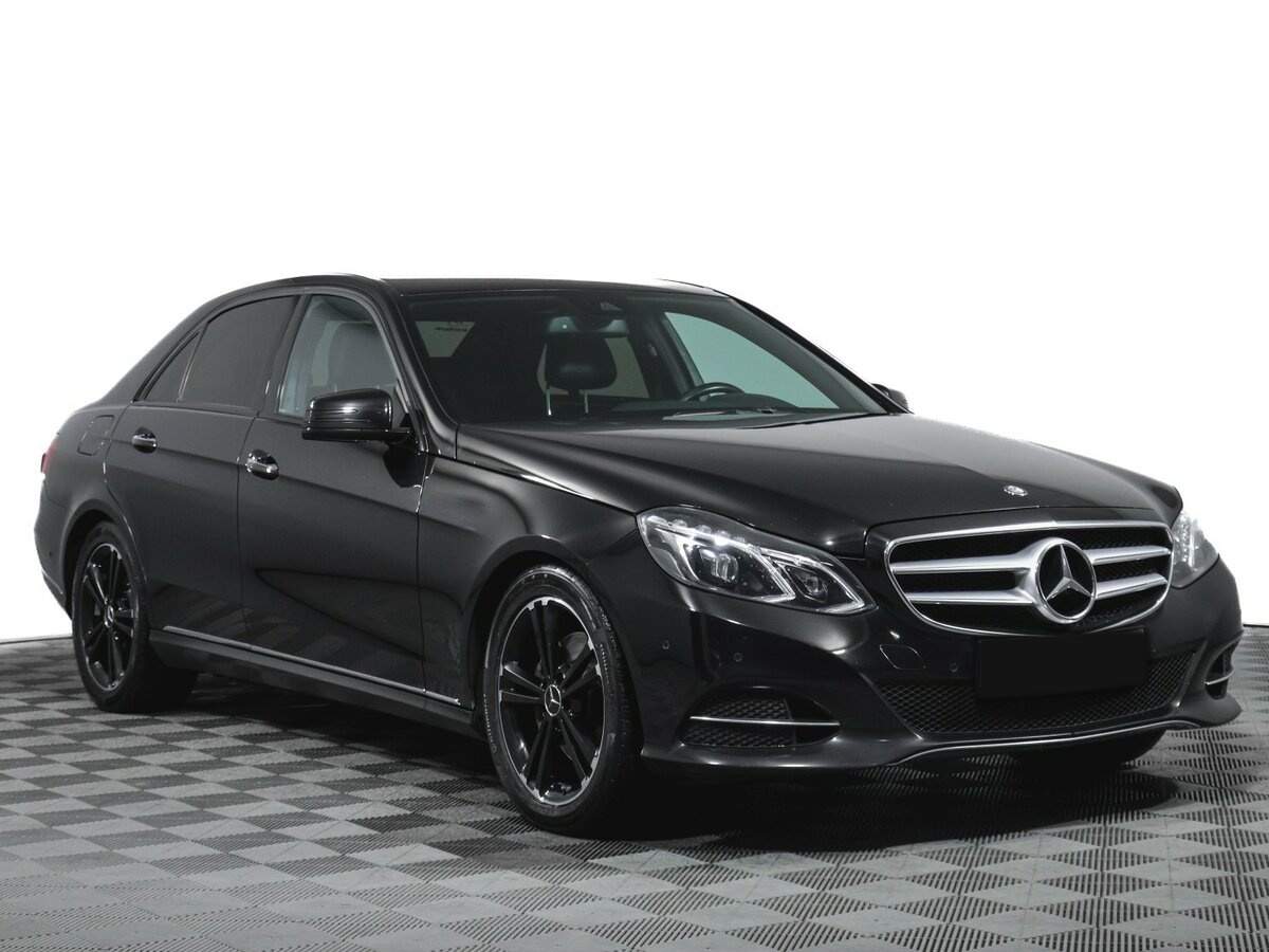 Б/У Мерседес-Бенц Е-Класс 2014 года. Фото: #2