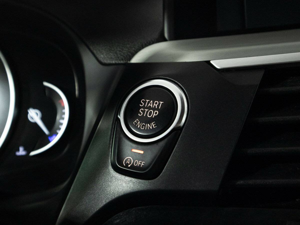 Б/У БМВ Икс3 2018 года. Фото: #20