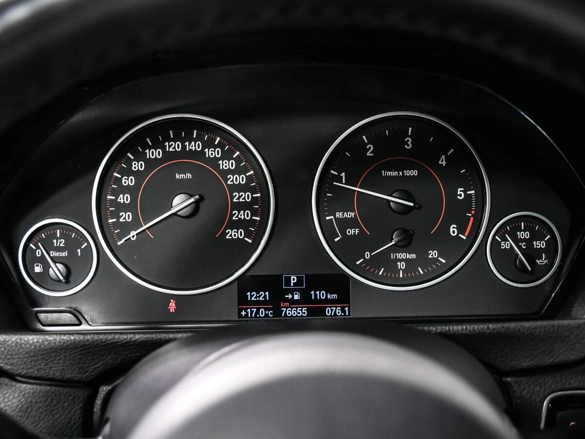 Б/У БМВ 3 серии 2018 года. Фото: #9