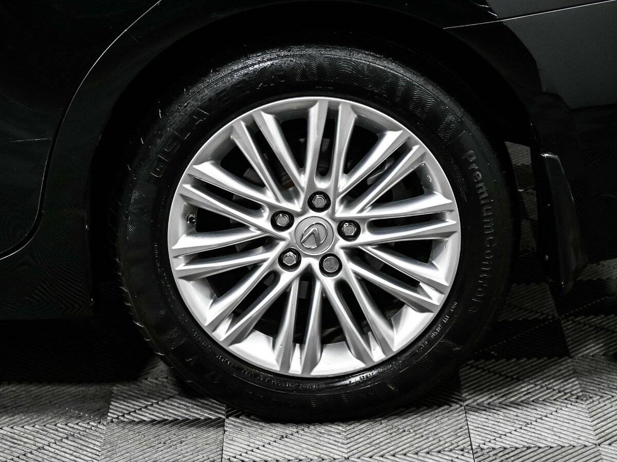 Б/У Лексус ЕС 2016 года. Фото: #15