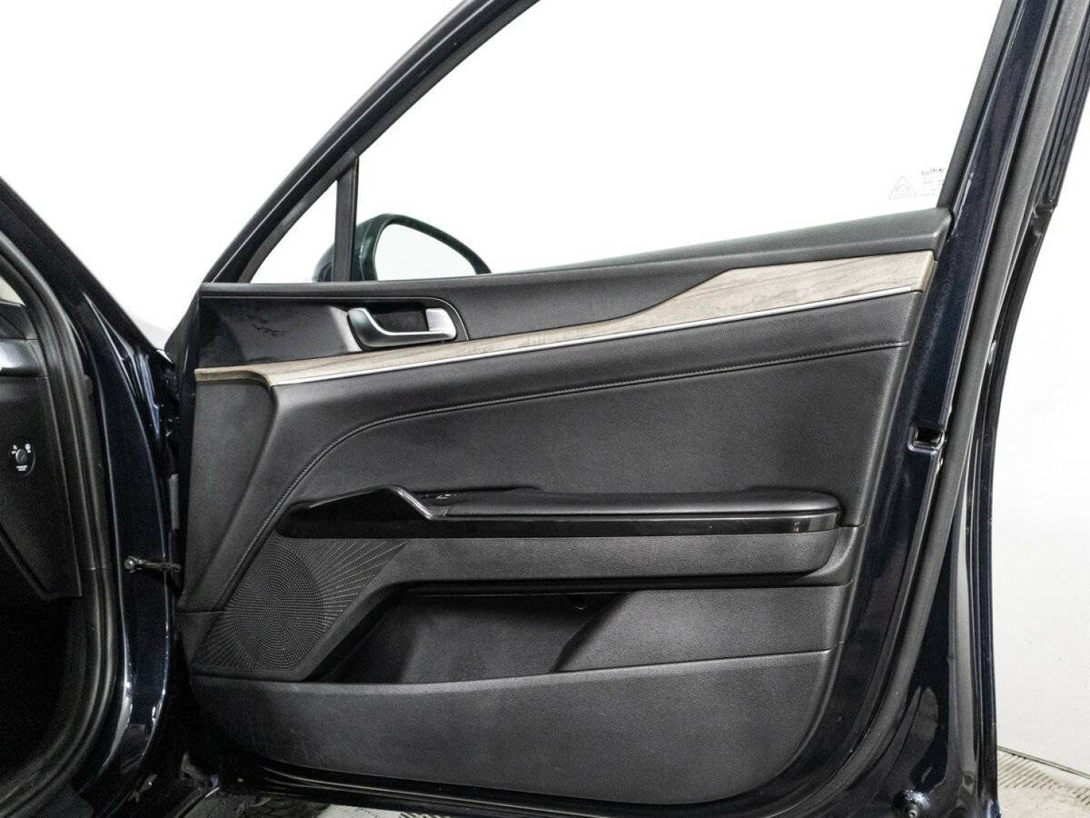 Б/У Киа К5 2021 года. Фото: #28