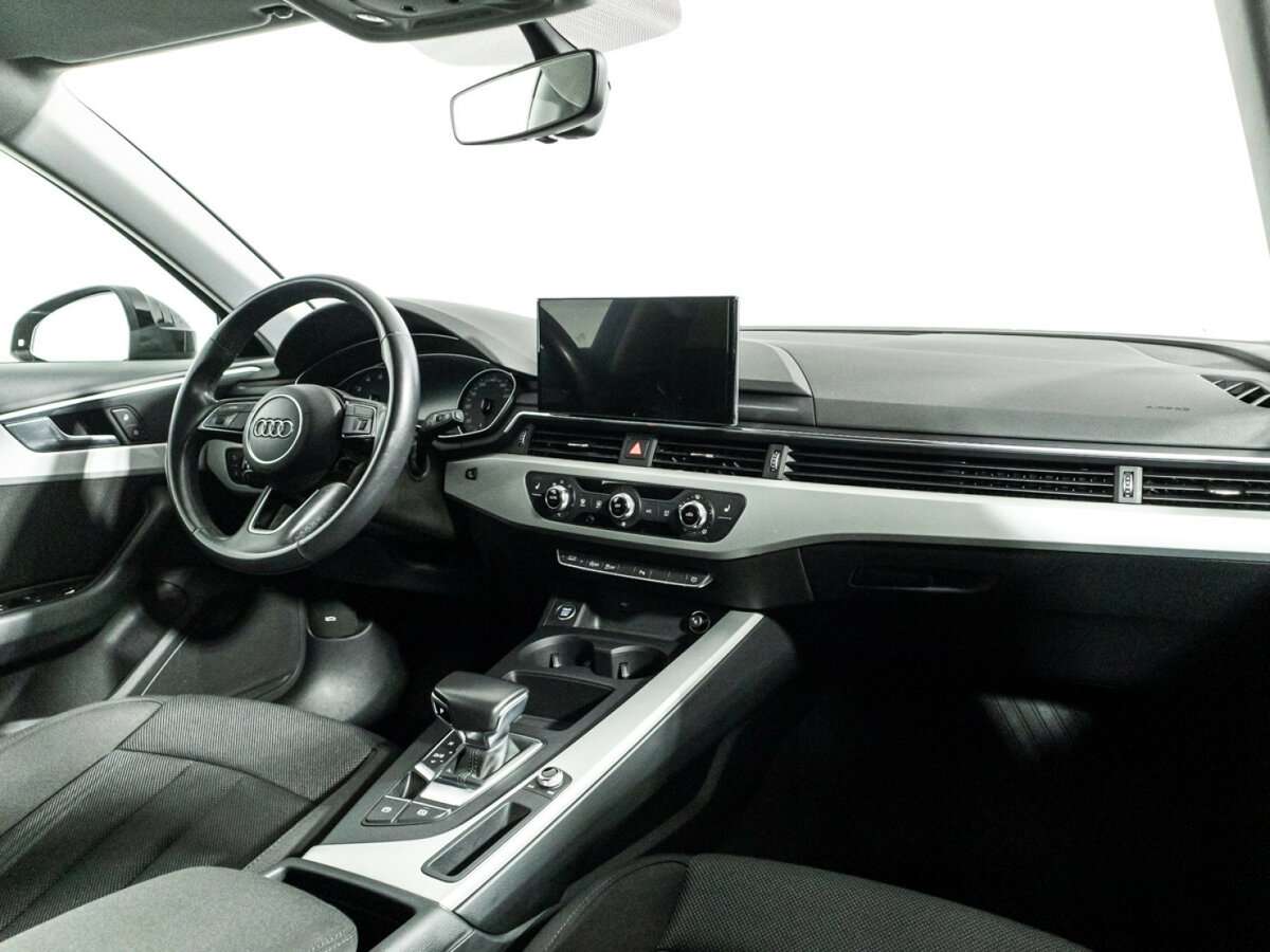 Б/У Ауди А4 2020 года. Фото: #8