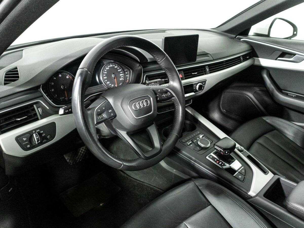 Б/У Ауди А4 2019 года. Фото: #10