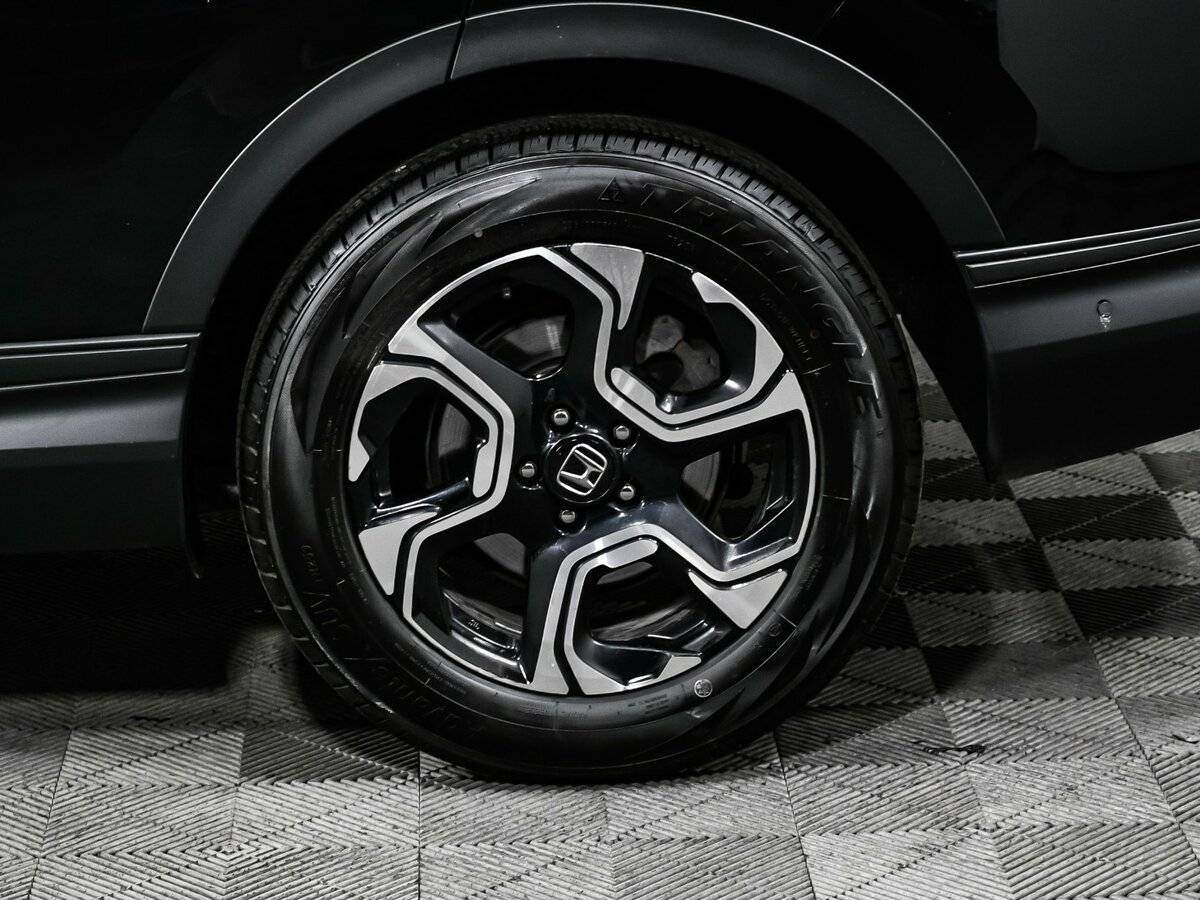 Б/У Хонда ЦР-В 2018 года. Фото: #13