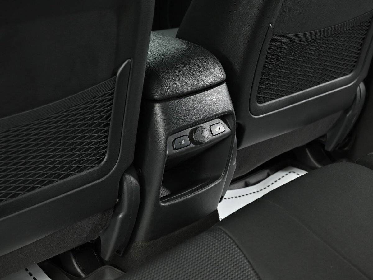 Б/У Киа Соренто 2015 года. Фото: #16